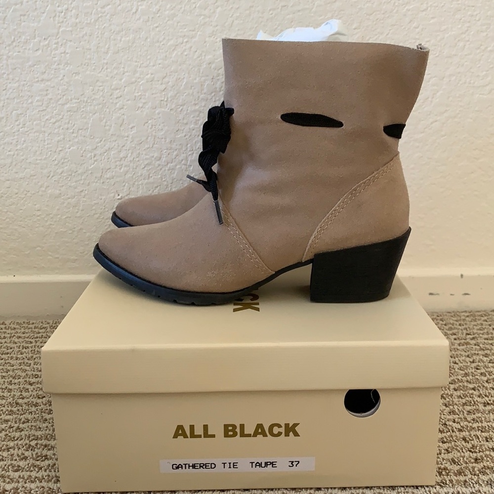 All Black (brand) Taupe boots, size 37